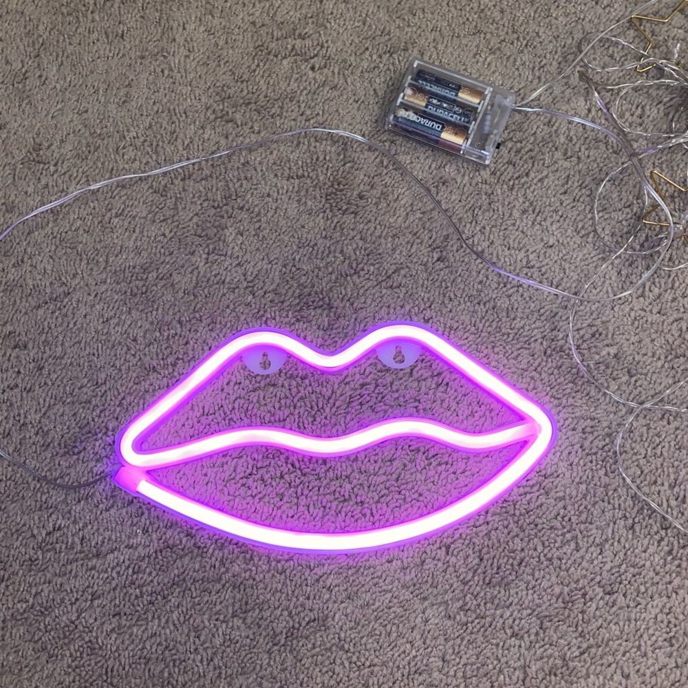 Pink lip neon light